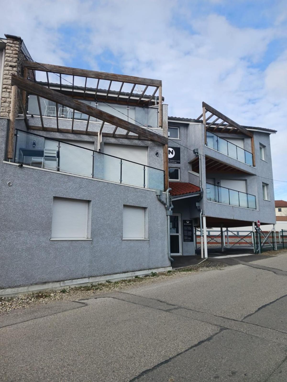 Hotel Merion Villars-les-Dombes Exterior foto